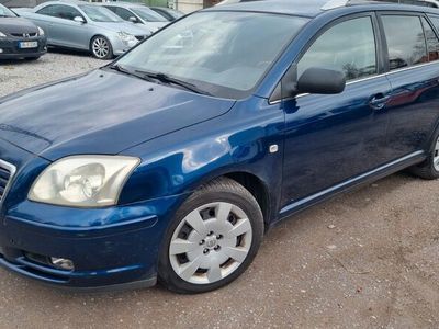 gebraucht Toyota Avensis Combi Executive 2.0-l-VVT-i Executive