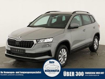 Neu Skoda Karoq Selection 150 PS (110 kW) 2025 Graphite grau metallic SUV