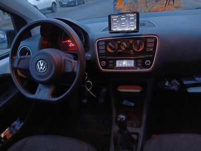 Weiß Gebraucht 2012 VW up! move up! Kleinwagen | 2.799 € (Fairer Preis)
