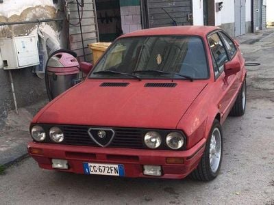 Usata Alfa Romeo Sprint Sprint 86 CV (63 kW) 1983 Rosso Coupé