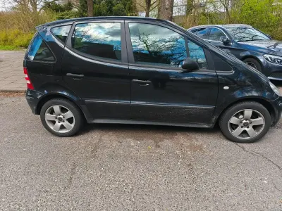 Gebraucht Mercedes A140 84 PS (61 kW) 2001 Schwarz Kleinwagen
