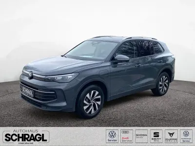 Ny VW Tiguan Life 204 HK (150 kW) 2025 Grå SUV