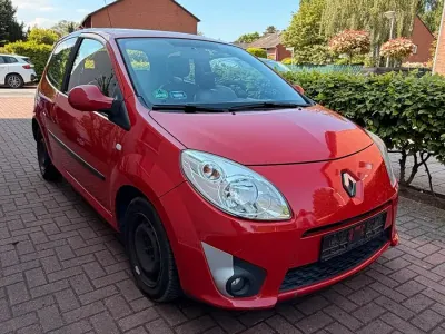 Gebraucht Renault Twingo 64 PS (47 kW) 2008 Rot Kleinwagen
