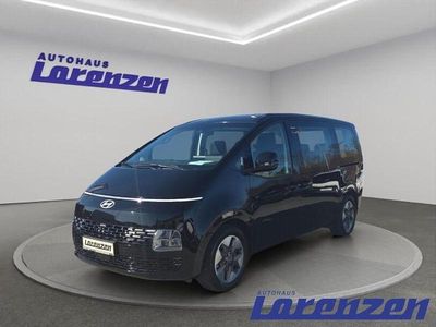 Gebraucht Hyundai Staria Trend 224 PS (164 kW) 2025 Abyss black (schwarz) Van / Kleinbus