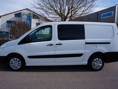 Gebraucht Peugeot Expert 163 PS (119 kW) 2015 Weiß Van