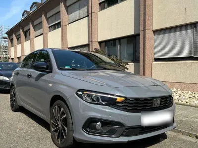 Gebraucht Fiat Tipo Sport 101 PS (74 kW) 2021 Grau Limousine