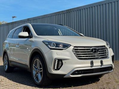 Hyundai Grand Santa Fe