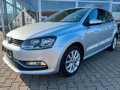 Gebraucht VW Polo LOUNGE 60 PS (44 kW) 2015 Silber Kleinwagen