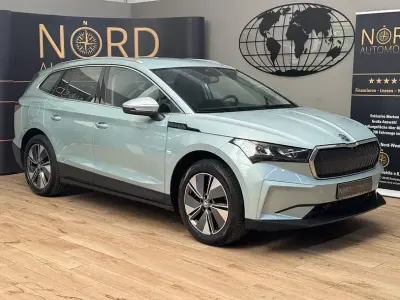 Gebraucht Skoda Enyaq iV Loft 150 kW (204 PS) 2023 Arctic silber metalli (metallic) SUV