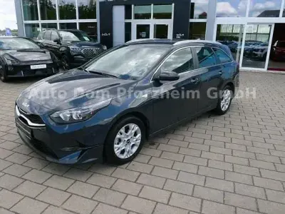 Gebraucht Kia Ceed Sportswagon Comfort 140 PS (102 kW) 2025 Grau Kombi