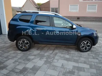 Gebraucht Dacia Duster Prestige 131 PS (96 kW) 2019 Blau SUV