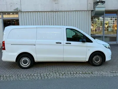 Gebraucht Mercedes Vito 163 PS (119 kW) 2016 Weiß Van
