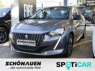 Gebraucht Peugeot 208 Active 101 PS (74 kW) 2024 Grau Kleinwagen