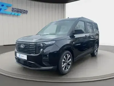 Używany Ford Tourneo Courier 125 KM (91 kW) 2025 Czarny Minivan