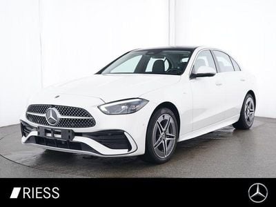 Weiß Gebraucht 2025 Mercedes C300e AMG Limousine | 46.700 € (Fairer Preis)