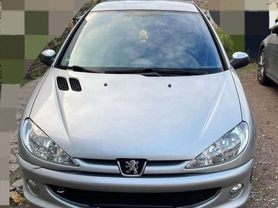 gebraucht Peugeot 206 HDi 110 Quiksilver