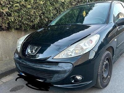 Gebraucht Peugeot 206+ 60 PS (44 kW) 2009 Schwarz Kleinwagen