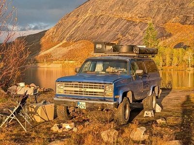 Gebraucht Chevrolet Suburban 200 PS (147 kW) 1987 Blau SUV