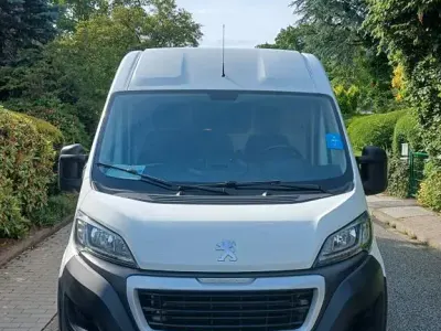 Gebraucht Peugeot Boxer 120 PS (88 kW) 2021 Weiß Van