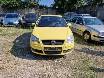 VW Polo