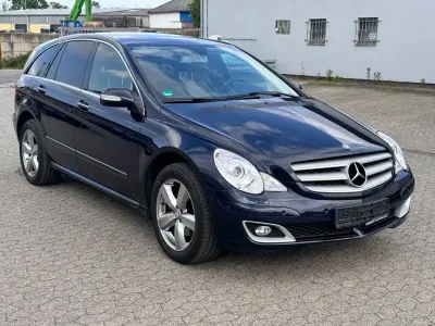 Używany Mercedes R350 272 KM (200 kW) 2007 Niebieski Minivan