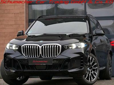 Gebraucht BMW X5 M Sport 298 PS (219 kW) 2023 Black sapphire metallic SUV