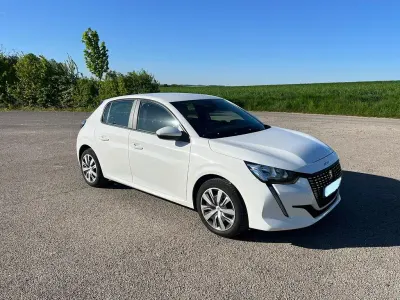 Gebraucht Peugeot 208 Active 101 PS (74 kW) 2020 Weiß Kleinwagen