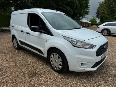 Gebraucht Ford Transit Connect 101 PS (74 kW) 2019 Weiß Van / Kleinbus