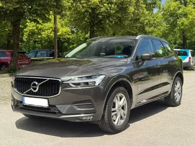 Gebraucht Volvo XC60 Momentum 190 PS (139 kW) 2019 Grau SUV