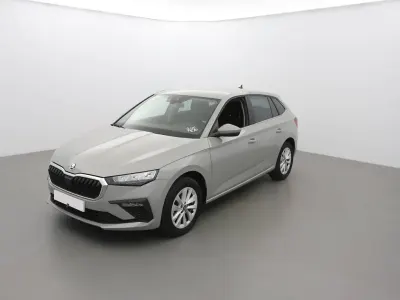 Gebraucht Skoda Scala Selection 118 PS (86 kW) 2025 Grau (gris metal) Kleinwagen