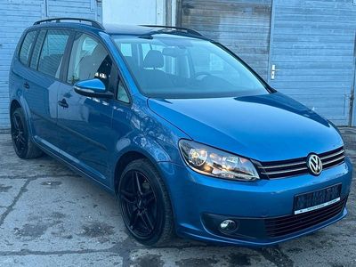 Blau Gebraucht 2013 VW Touran Van / Kleinbus | 10.999 € (Teuer)