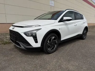 Gebraucht Hyundai Bayon Trend 101 PS (74 kW) 2023 Weiß SUV