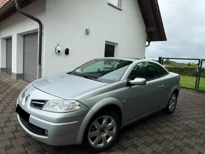 Gebraucht Renault Mégane Cabriolet 111 PS (81 kW) 2008 Silber Cabrio
