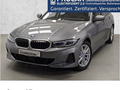 Gebraucht BMW 330e Comfort Edition 292 PS (214 kW) 2022 Grau Kombi