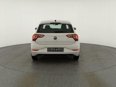 Ascotgrau Neu 2026 VW Polo Limousine | 19.495 € (Guter Preis)