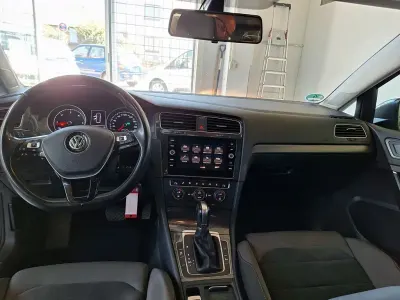 Gebraucht VW Golf VII Comfortline 150 PS (110 kW) 2017 Grau Kombi