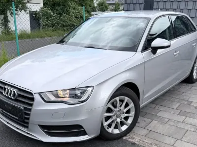 Gebraucht Audi A3 Attraction 150 PS (110 kW) 2013 Silber Limousine