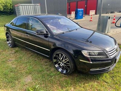 VW Phaeton