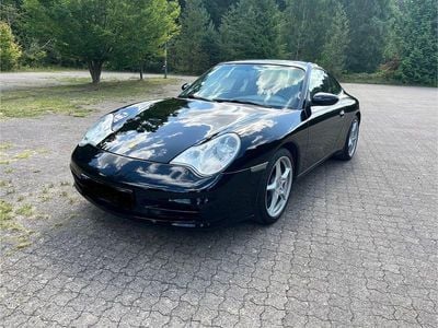 Porsche 911 Carrera