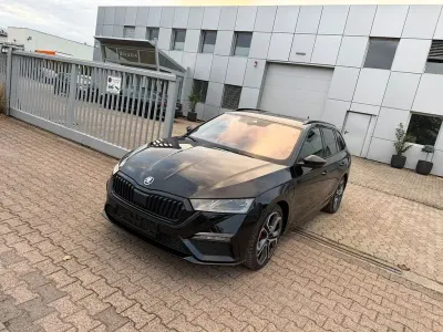 Gebraucht Skoda Octavia RS 245 PS (180 kW) 2023 Schwarz Kombi