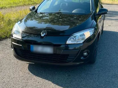 Gebraucht Renault Mégane III 110 PS (80 kW) 2009 Schwarz Kleinwagen