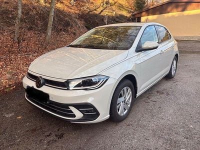 Gebraucht VW Polo Style 95 PS (69 kW) 2022 Grau Kleinwagen