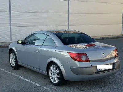 Gebraucht Renault Mégane Cabriolet 120 PS (88 kW) 2006 Silber Cabrio
