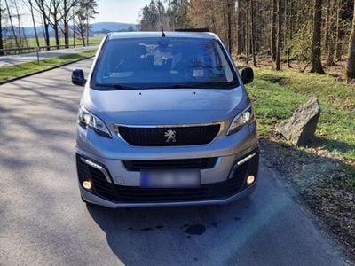 Peugeot Traveller