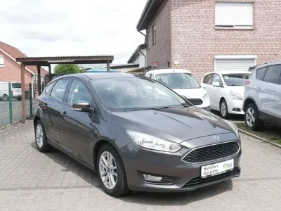 Gebraucht Ford Focus Business Edition 150 PS (110 kW) 2018 Grau Limousine