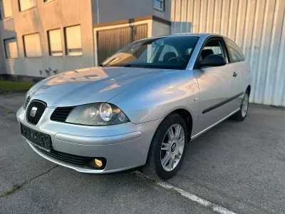 Gebraucht Seat Ibiza 75 PS (55 kW) 2003 Silber Kleinwagen