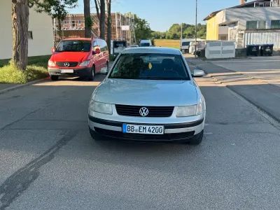 Occasion VW Passat 101 ch (74 kW) 2000 Gris Berline