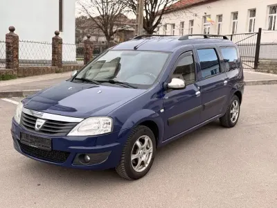 Gebraucht Dacia Logan MCV Lauréate 68 PS (50 kW) 2009 Blau Limousine