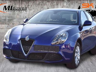 Gebraucht Alfa Romeo Giulietta 120 PS (88 kW) 2020 Blau Kleinwagen