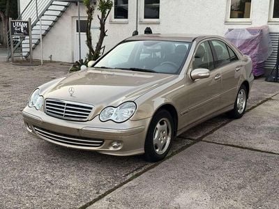 Mercedes C200